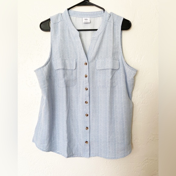 Croft & Barrow Blue & White Chevron Button Down Sleeveless Tank Top Size Large - Picture 1 of 3